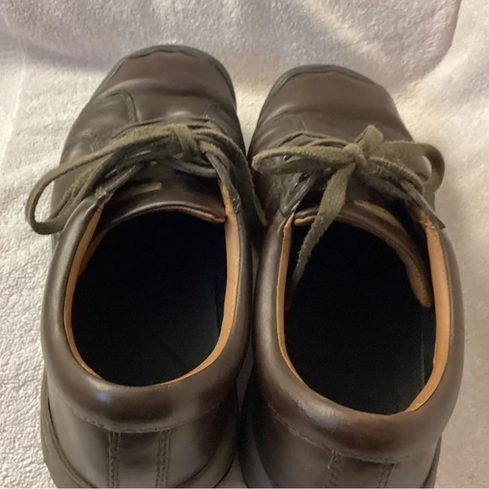 Keen Austin Leather Casual Walking Shoe Brown Lace Up Size 9.5